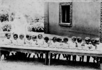 Cameroun, pour sauver la race noire, nous sauvons les enfants - légende manuscrite – Carte postale expédiée le 03.11.48
