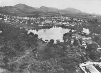 Yaoundé, vue aérienne sur le lac
