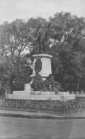 Conakry, monument Ballay