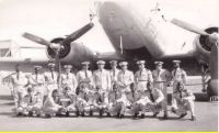 L’« escadrille tchadienne ». Cet embryon de l’armée de l’air tchadienne, elle est formée en 1962 avec l’aide de la France sur la BA 172 de Fort Lamy. Dix ans plus tard, elle compte 185 hommes (110 Tchadiens et 75 Français), est dotée de dix-sept appareils, dont dix C47. Outre la BA 172, elle opère également à partir des bases d’Abéché et Mongo.