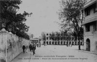 Saint-Louis, place du Gouvernement et Caserne Rogniat